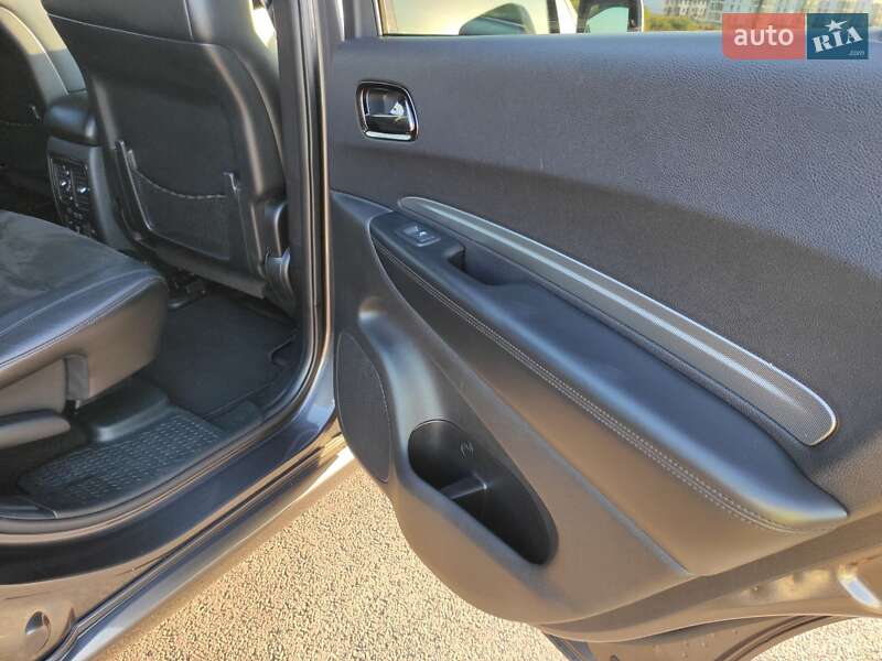 Внедорожник / Кроссовер Dodge Durango 2019 в Ровно