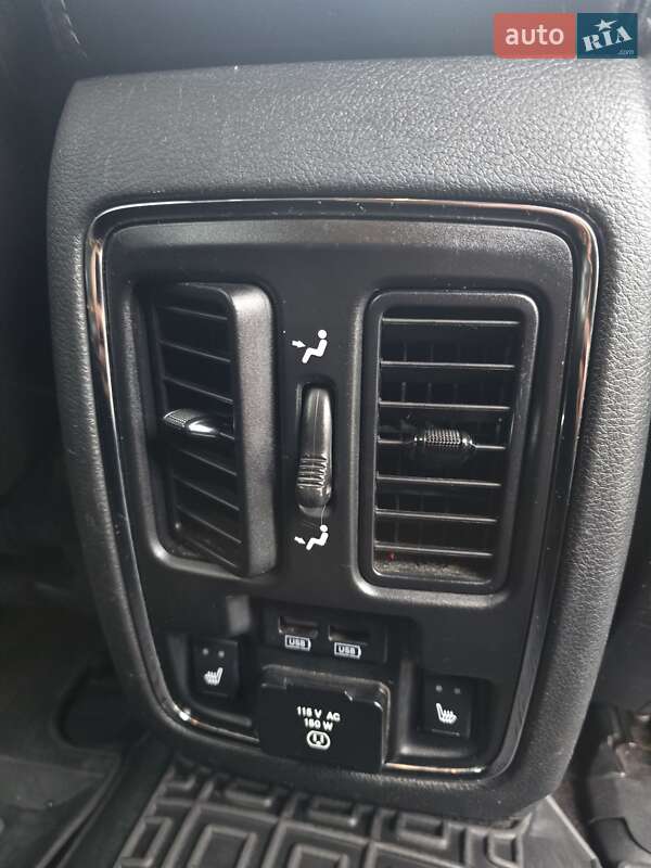 Позашляховик / Кросовер Dodge Durango 2016 в Києві фото 12 Позашляховик / Кросовер Dodge Durango 2016 в Києві