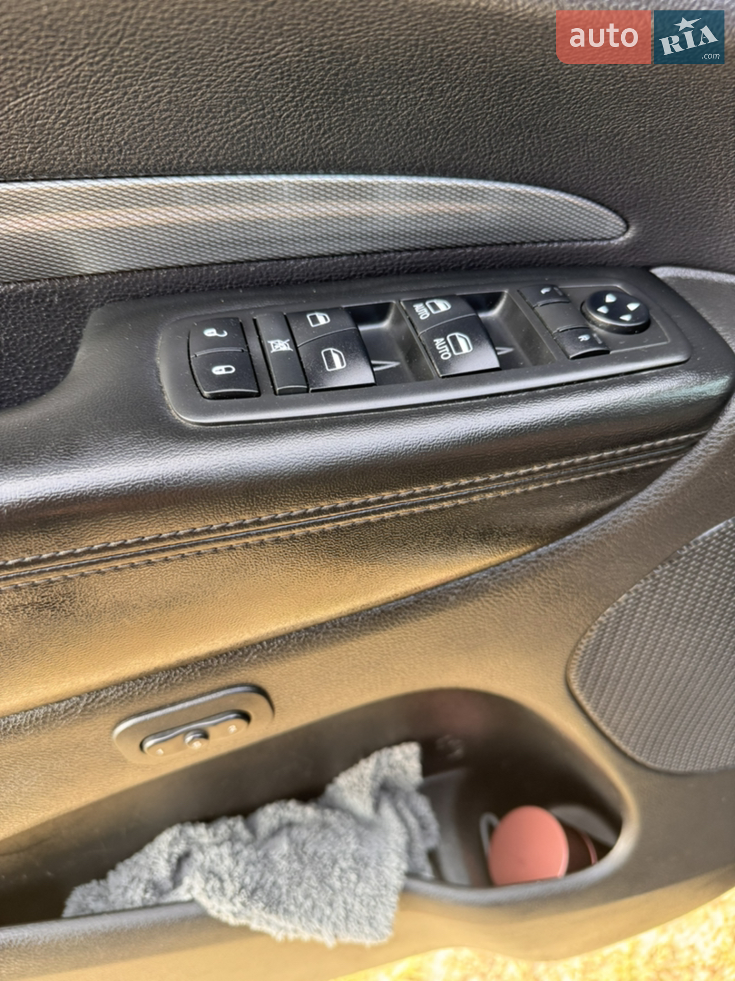 2018 Dodge Durango - мініатюра 23