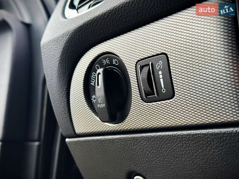 Внедорожник / Кроссовер Dodge Durango 2019 в Киеве фото 23 Внедорожник / Кроссовер Dodge Durango 2019 в Киеве