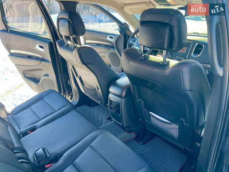 Позашляховик / Кросовер Dodge Durango 2017 в Володимирі