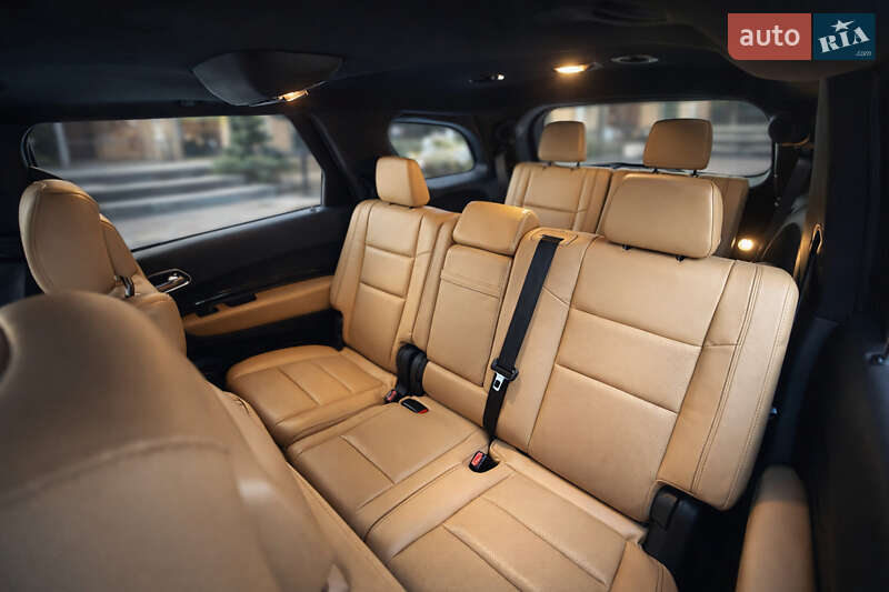 Внедорожник / Кроссовер Dodge Durango 2015 в Нетешине