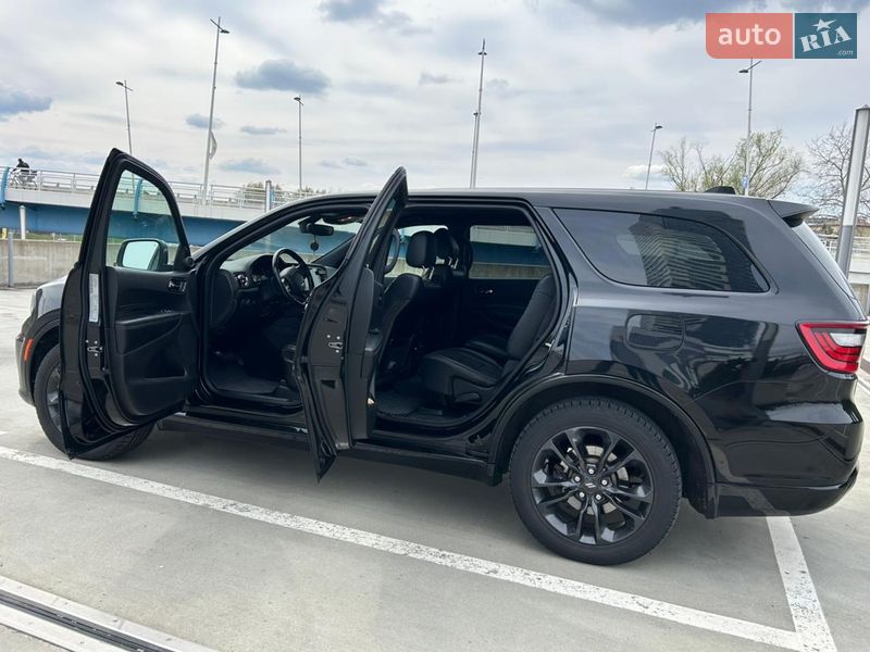 Внедорожник / Кроссовер Dodge Durango 2021 в Новояворовске