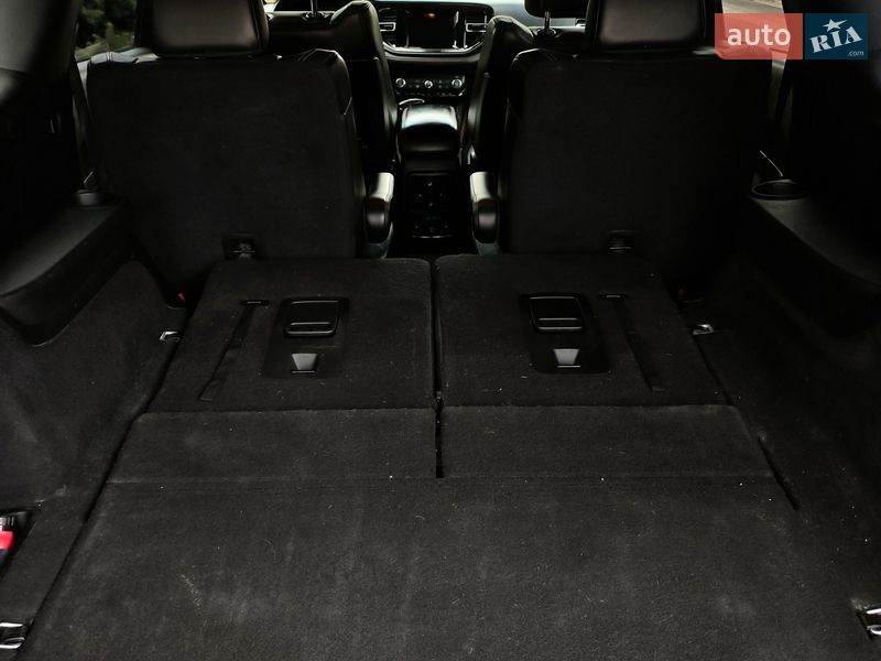 Внедорожник / Кроссовер Dodge Durango 2021 в Киеве