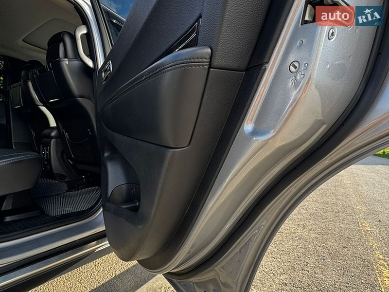 Внедорожник / Кроссовер Dodge Durango 2014 в Ивано-Франковске фото 17 Внедорожник / Кроссовер Dodge Durango 2014 в Ивано-Франковске