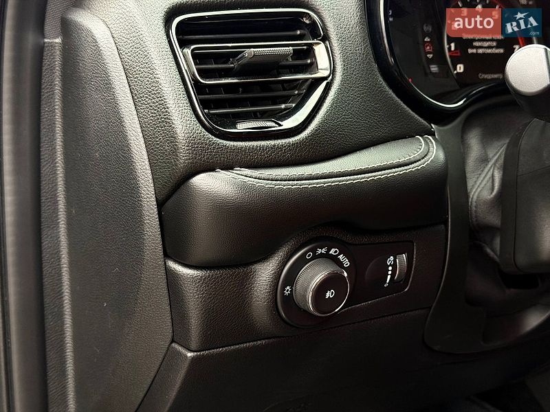Внедорожник / Кроссовер Dodge Durango 2021 в Кривом Роге