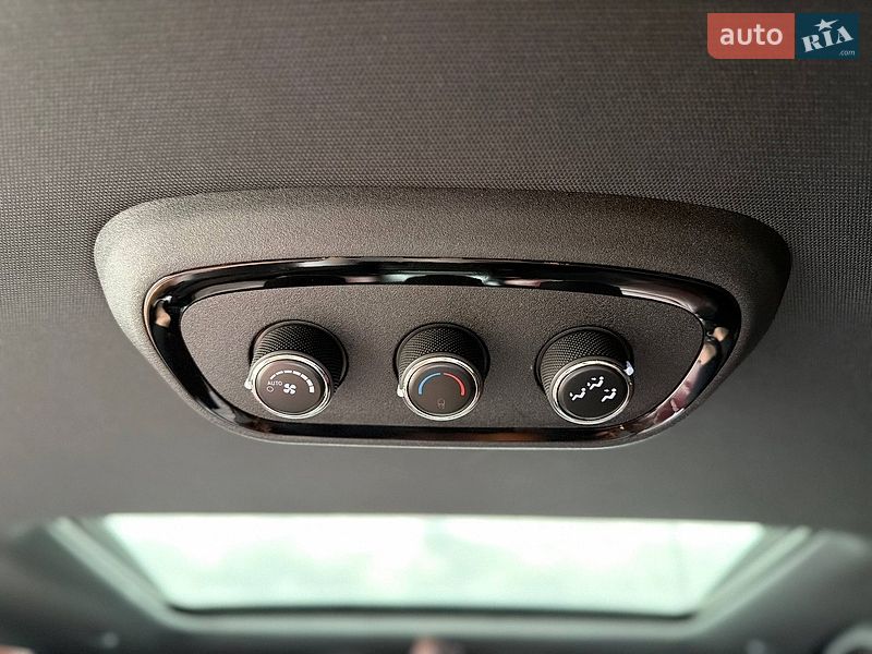 Внедорожник / Кроссовер Dodge Durango 2021 в Кривом Роге