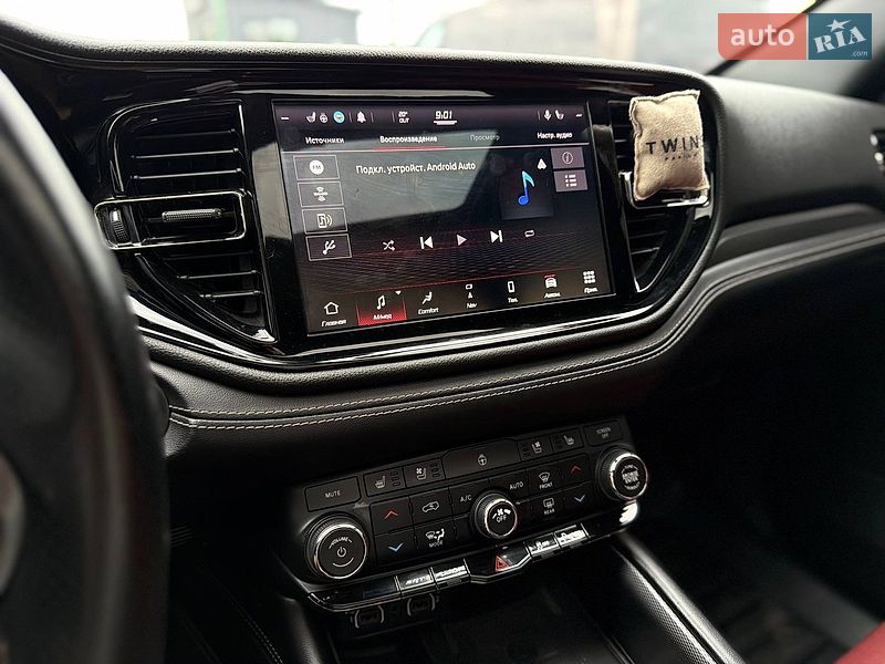 Внедорожник / Кроссовер Dodge Durango 2021 в Кривом Роге