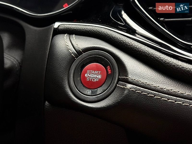 Внедорожник / Кроссовер Dodge Durango 2021 в Кривом Роге