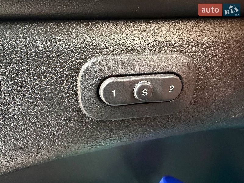 Позашляховик / Кросовер Dodge Durango 2019 в Києві