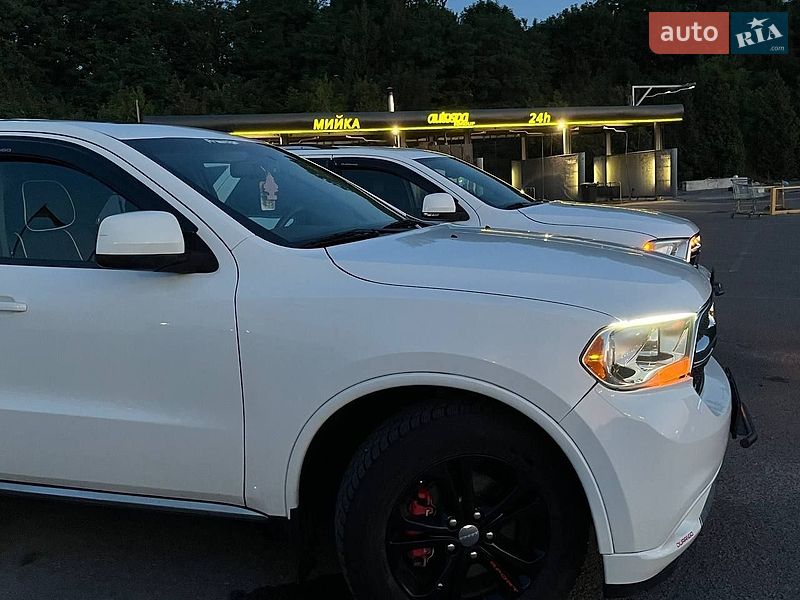 Внедорожник / Кроссовер Dodge Durango 2013 в Львове