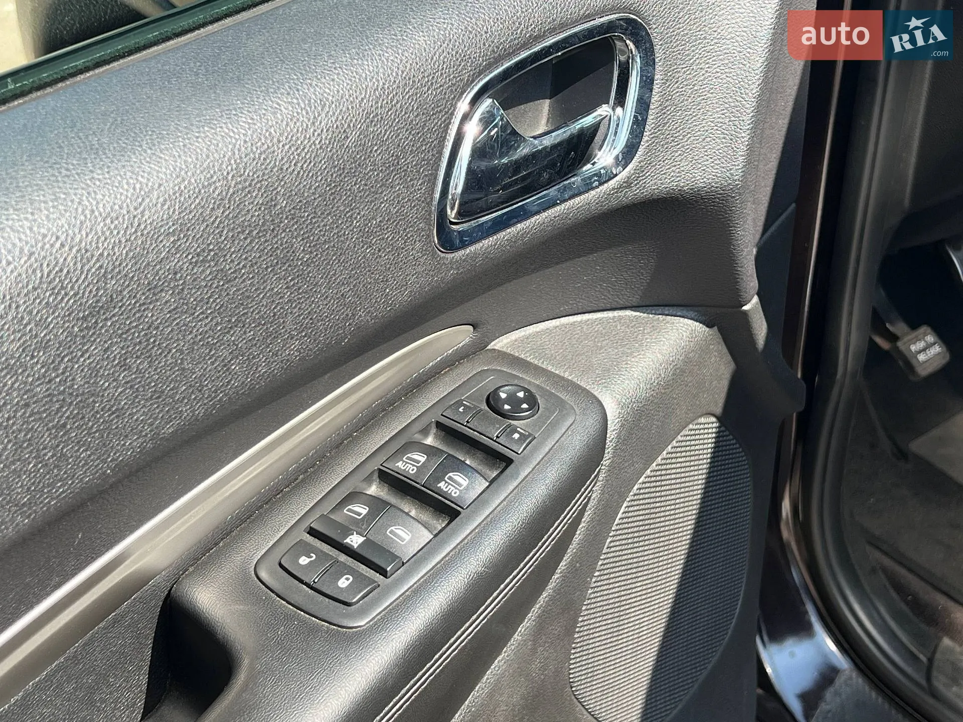 2018 Dodge Durango - мініатюра 8