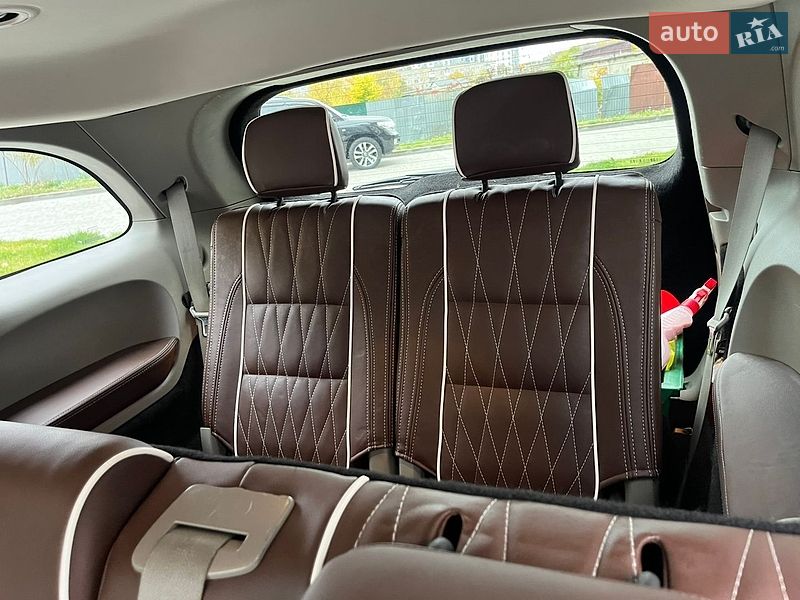 Внедорожник / Кроссовер Dodge Durango 2013 в Ивано-Франковске