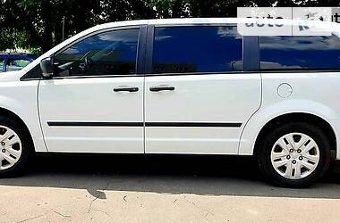 Минивэн Dodge Grand Caravan 2014 в Нетешине