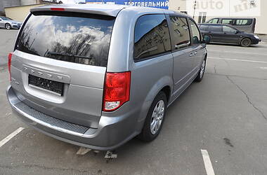 Минивэн Dodge Grand Caravan 2014 в Киеве