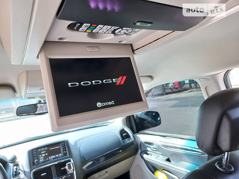 Минивэн Dodge Grand Caravan 2016 в Одессе