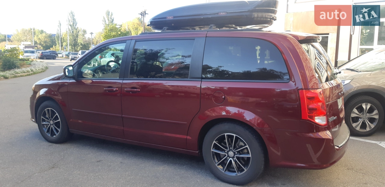 2017 Dodge Caravan - мініатюра 11