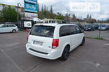 Минивэн Dodge Grand Caravan 2017 в Полтаве