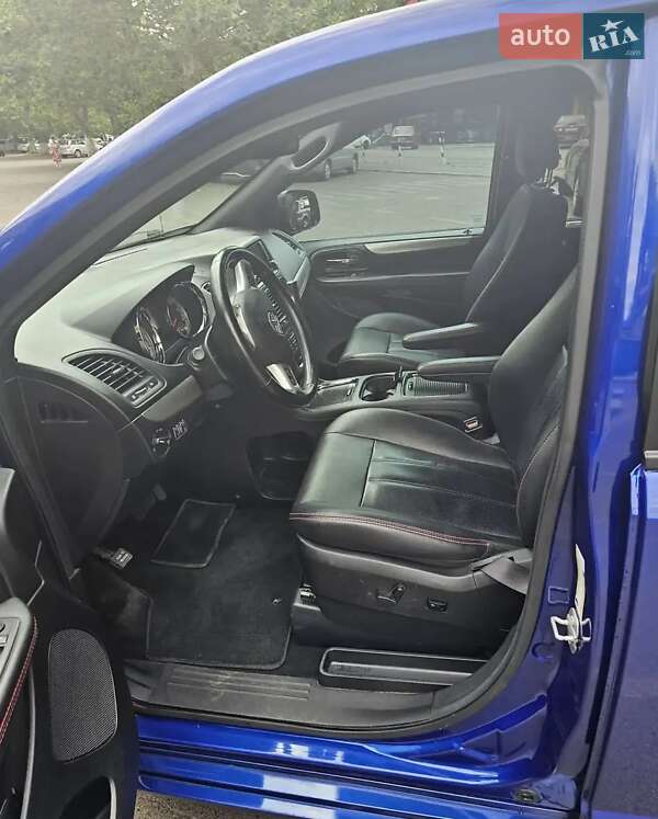 Мінівен Dodge Grand Caravan 2019 в Одесі