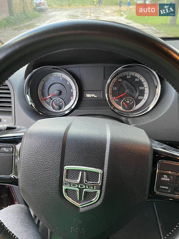 Минивэн Dodge Grand Caravan 2018 в Дрогобыче