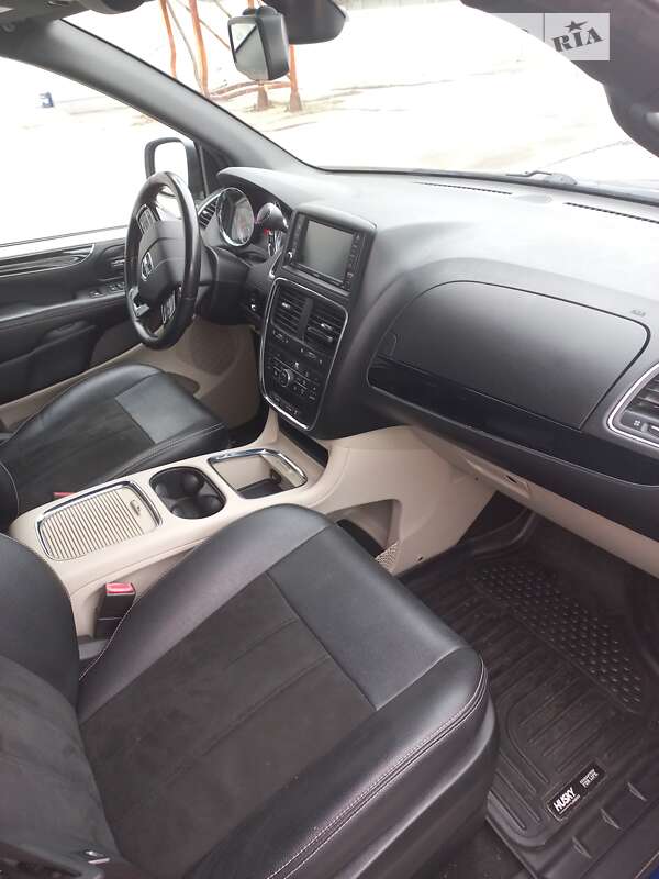 Минивэн Dodge Grand Caravan 2019 в Полтаве