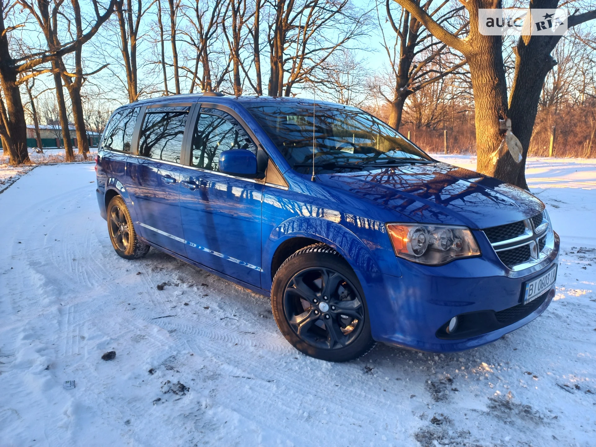 2019 Dodge Caravan - мініатюра 35