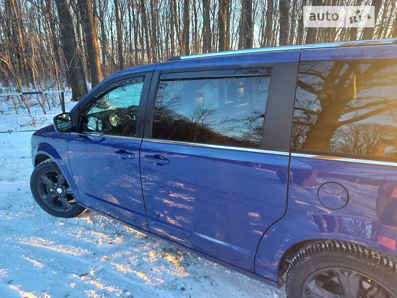 Минивэн Dodge Grand Caravan 2019 в Полтаве