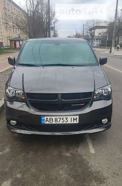 Минивэн Dodge Grand Caravan 2018 в Киеве