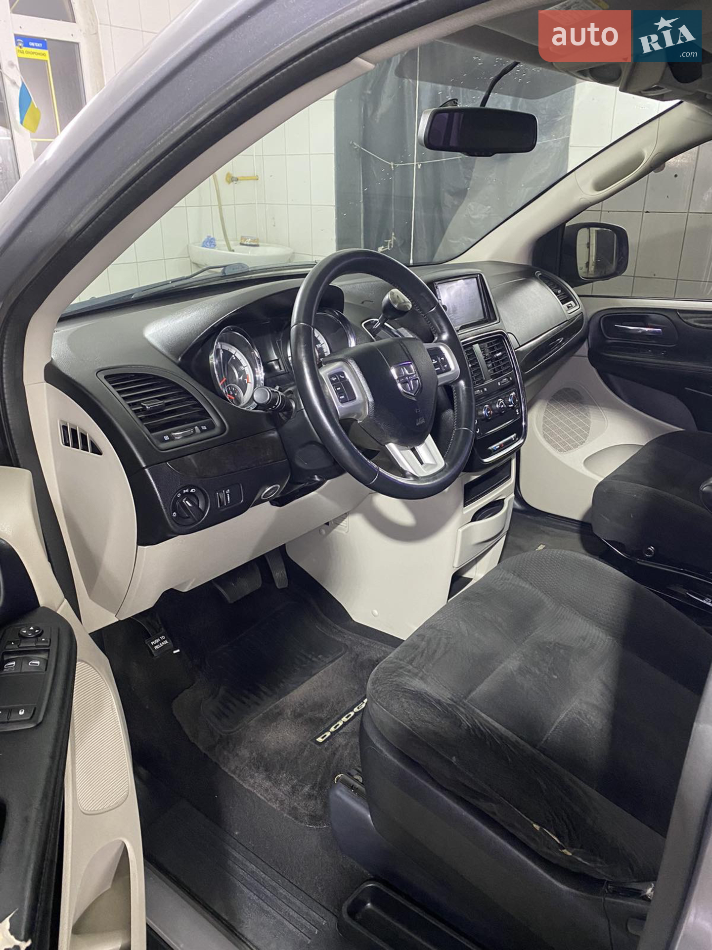 2014 Dodge Caravan - мініатюра 6