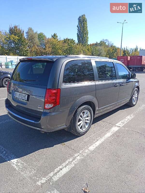 Мінівен Dodge Grand Caravan 2018 в Кременчуці