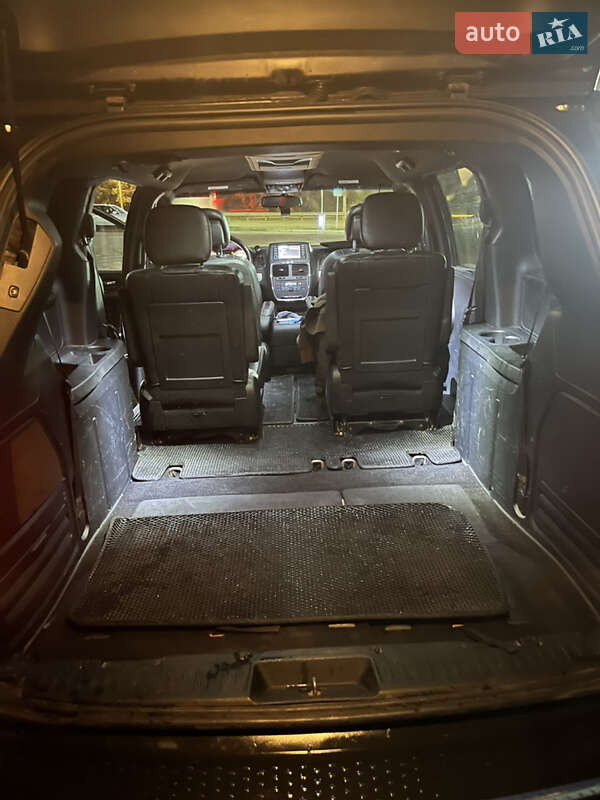 Минивэн Dodge Grand Caravan 2016 в Киеве фото 15 Минивэн Dodge Grand Caravan 2016 в Киеве