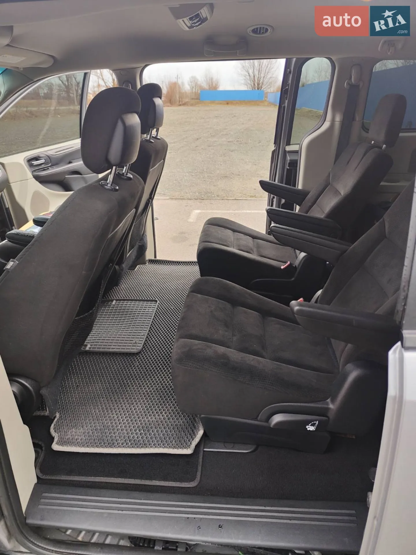 2016 Dodge Caravan - мініатюра 7