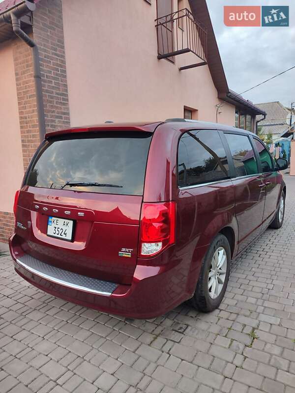 Минивэн Dodge Grand Caravan 2019 в Каменском фото 3 Минивэн Dodge Grand Caravan 2019 в Каменском