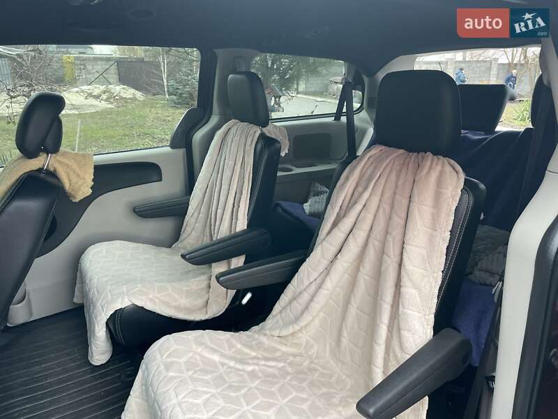 Минивэн Dodge Grand Caravan 2019 в Каменском фото 10 Минивэн Dodge Grand Caravan 2019 в Каменском
