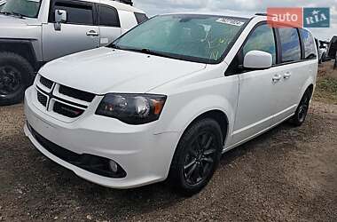 Минивэн Dodge Grand Caravan 2019 в Киеве