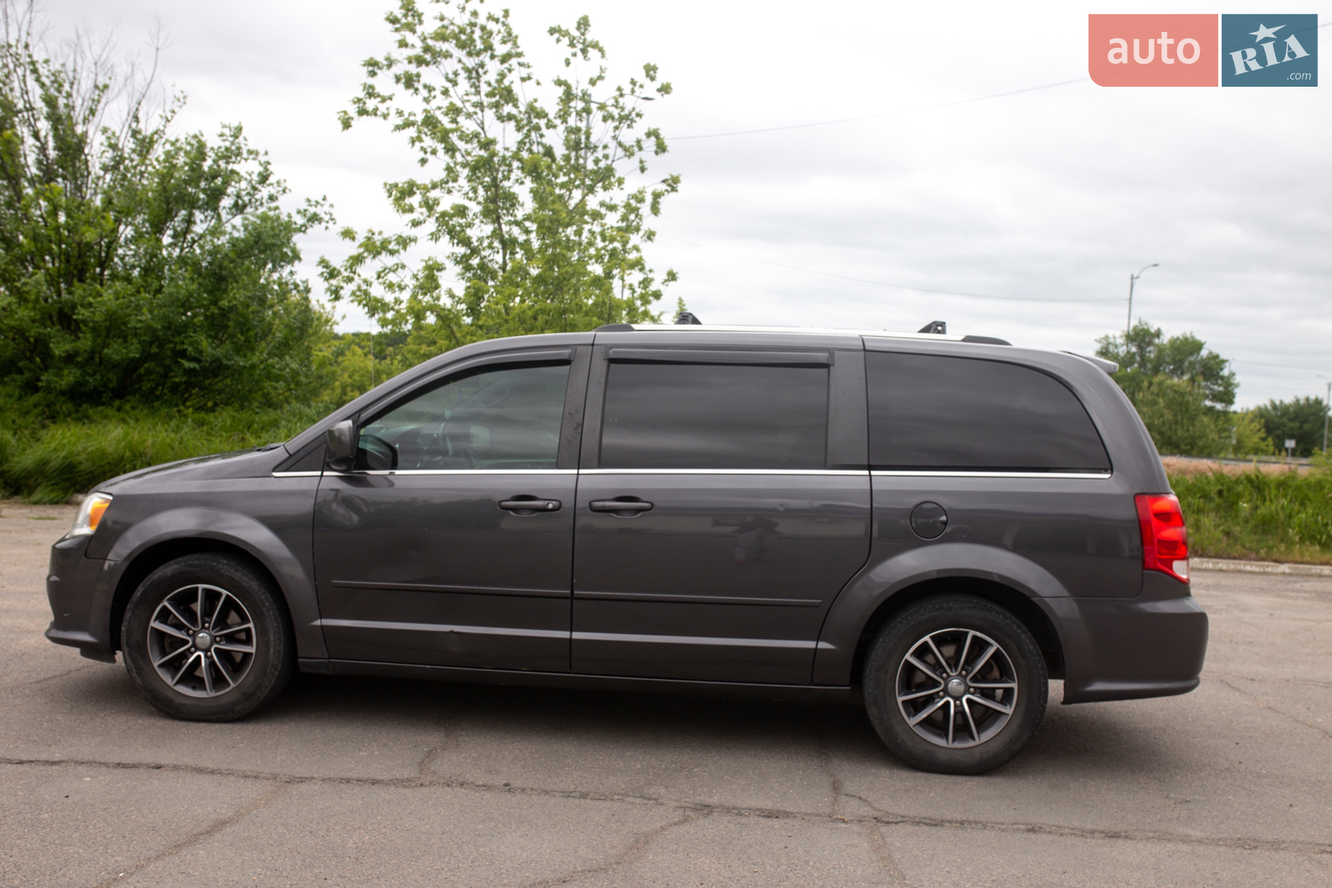 2017 Dodge Caravan - мініатюра 2