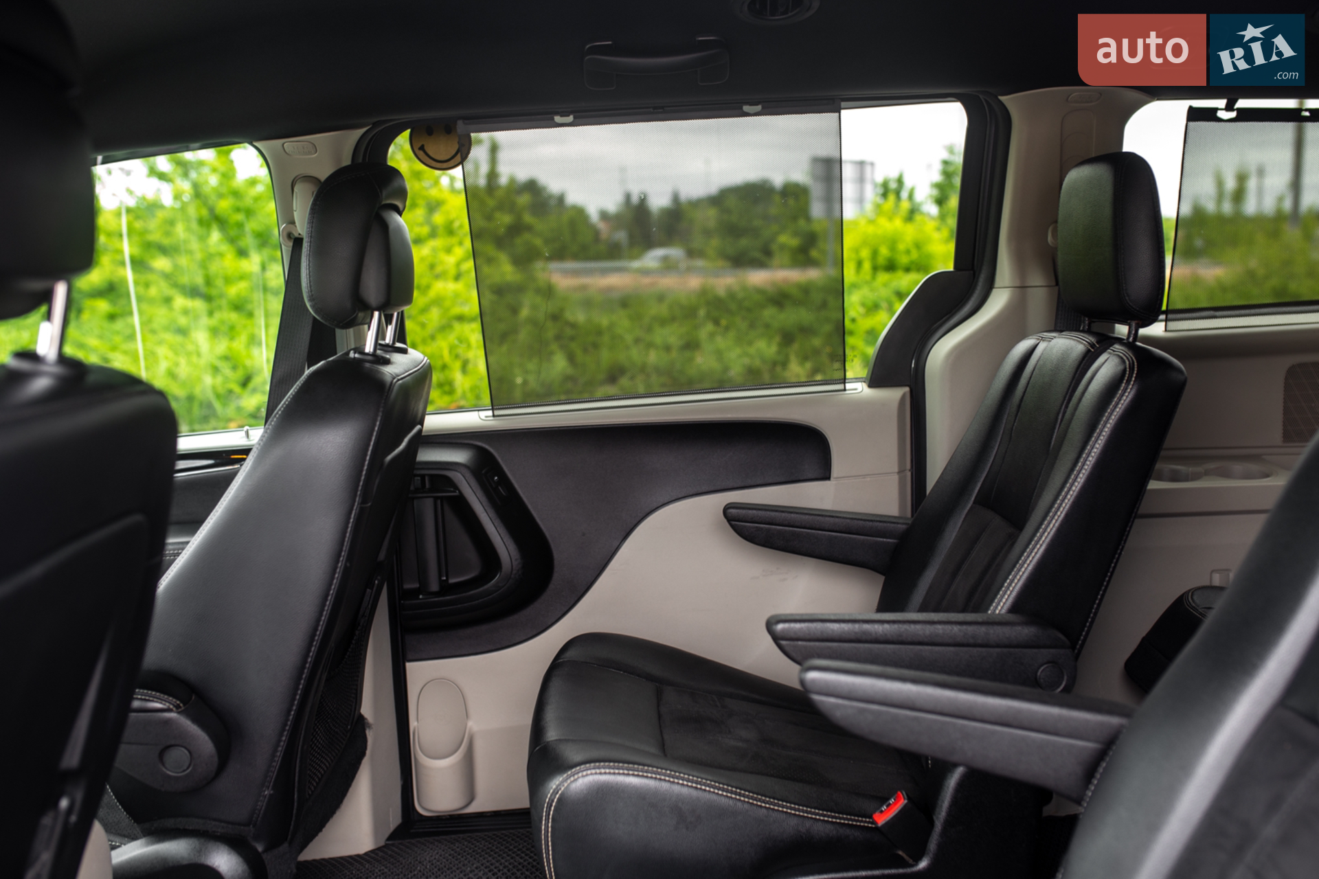 2017 Dodge Caravan - мініатюра 20