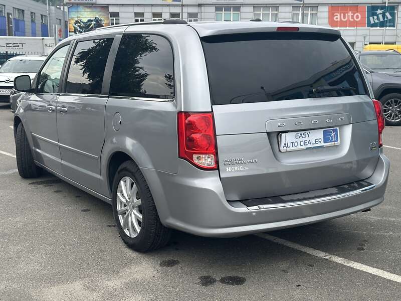 Мінівен Dodge Grand Caravan 2017 в Києві