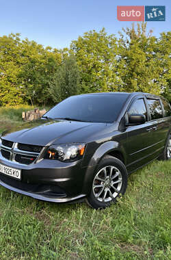 Мінівен Dodge Grand Caravan 2015 в Смілі
