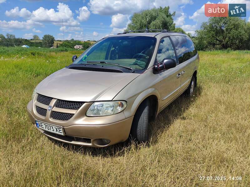 Минивэн Dodge Grand Caravan 2003 в Барвенкове