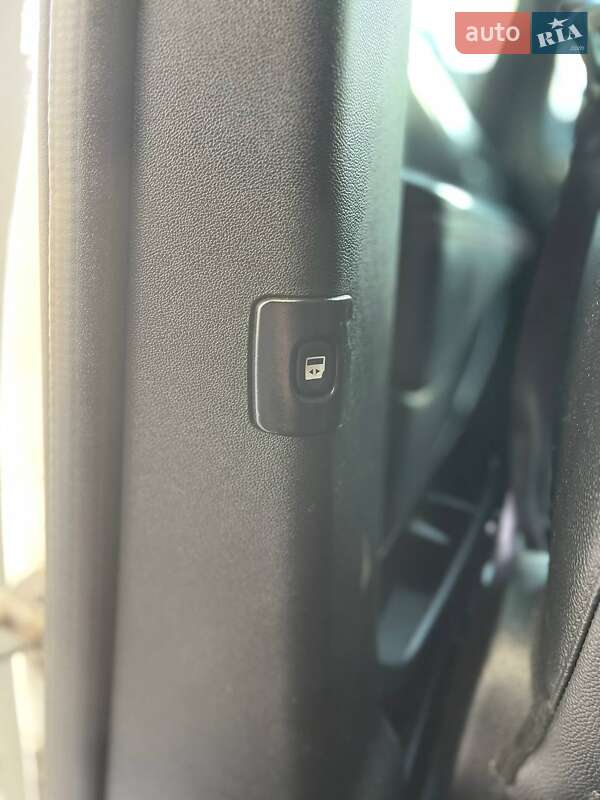 Минивэн Dodge Grand Caravan 2017 в Днепре