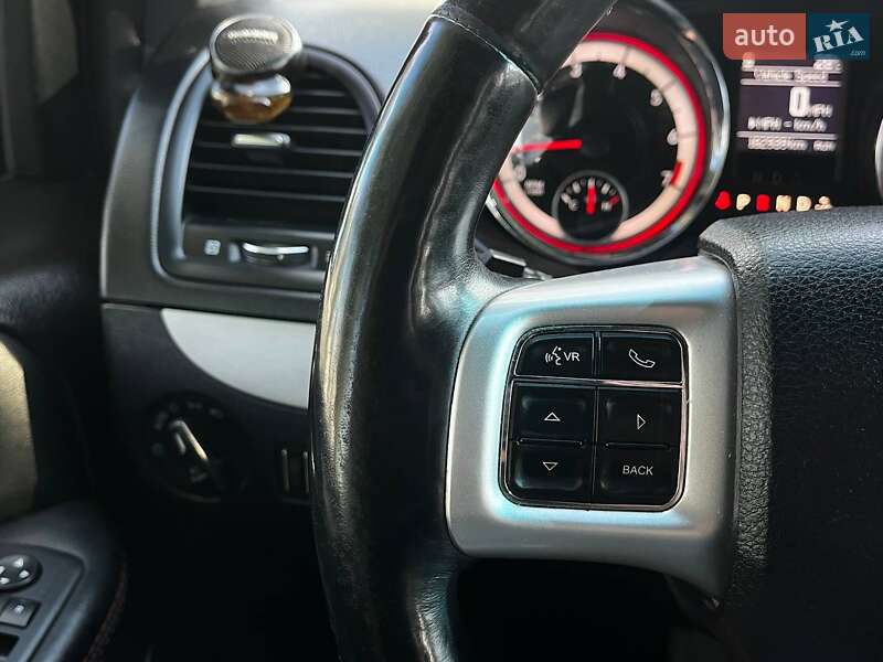 Минивэн Dodge Grand Caravan 2017 в Днепре