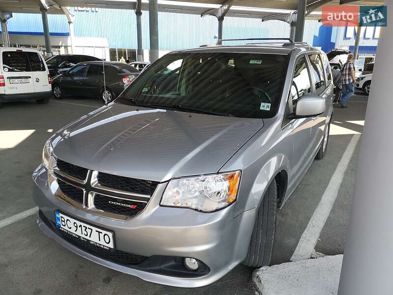 Минивэн Dodge Grand Caravan 2020 в Львове фото 3 Минивэн Dodge Grand Caravan 2020 в Львове