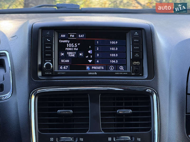 Минивэн Dodge Grand Caravan 2019 в Киеве фото 23 Минивэн Dodge Grand Caravan 2019 в Киеве