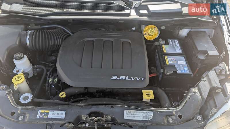 Минивэн Dodge Grand Caravan 2016 в Хмельницком фото 4 Минивэн Dodge Grand Caravan 2016 в Хмельницком