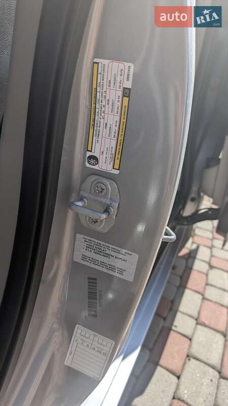 Минивэн Dodge Grand Caravan 2016 в Хмельницком фото 12 Минивэн Dodge Grand Caravan 2016 в Хмельницком