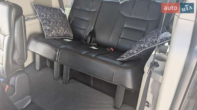 Минивэн Dodge Grand Caravan 2016 в Хмельницком фото 14 Минивэн Dodge Grand Caravan 2016 в Хмельницком