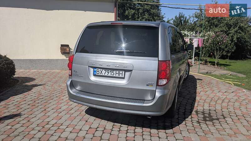 Минивэн Dodge Grand Caravan 2016 в Хмельницком фото 32 Минивэн Dodge Grand Caravan 2016 в Хмельницком