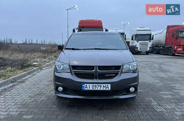 Мінівен Dodge Grand Caravan 2016 в Боярці