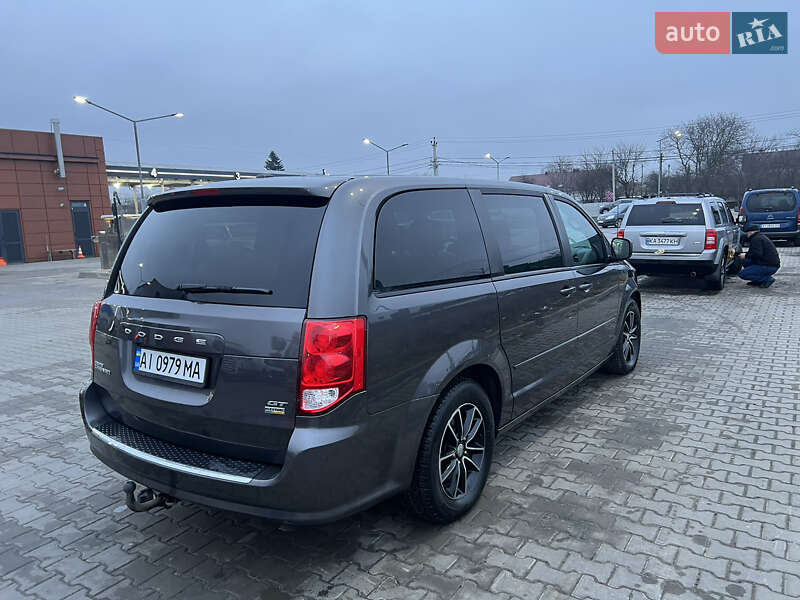 Мінівен Dodge Grand Caravan 2016 в Боярці